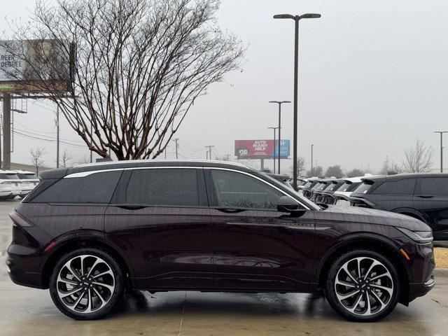 new 2025 Lincoln Nautilus car, priced at $76,295