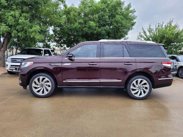 new 2024 Lincoln Navigator car, priced at $98,117