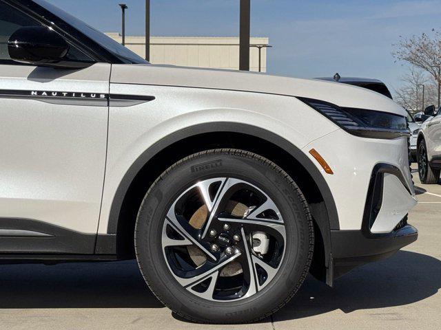 new 2025 Lincoln Nautilus car, priced at $61,170