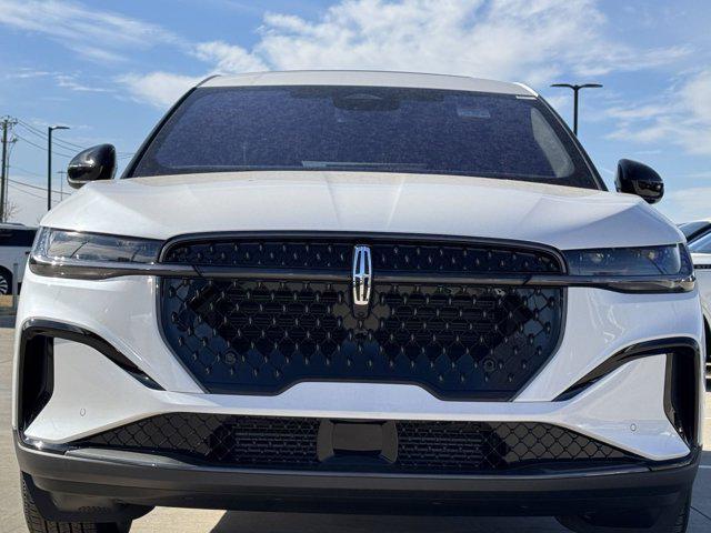 new 2025 Lincoln Nautilus car, priced at $61,170