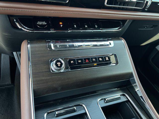 new 2025 Lincoln Aviator car, priced at $74,083