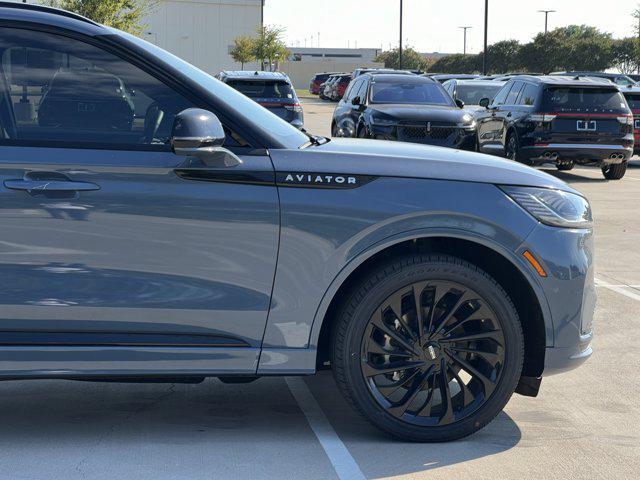 new 2025 Lincoln Aviator car, priced at $74,083