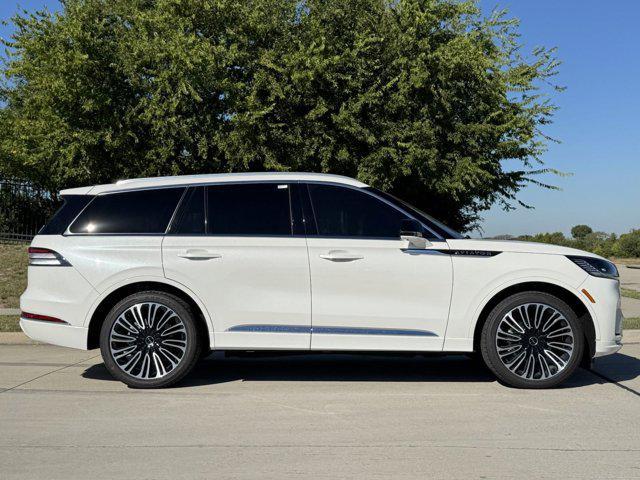 new 2025 Lincoln Aviator car, priced at $90,325