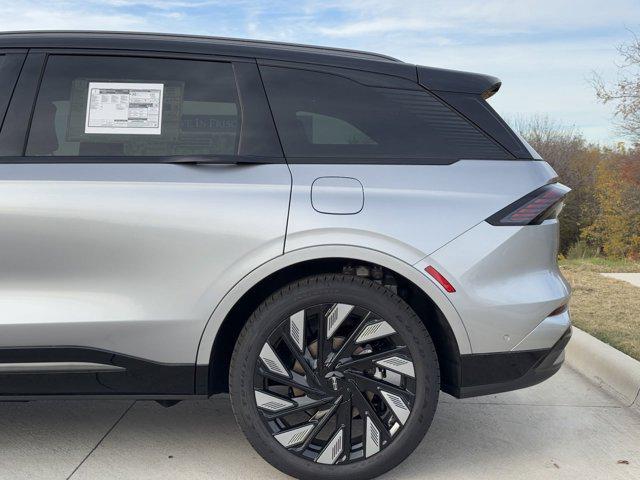 new 2024 Lincoln Nautilus car, priced at $62,611