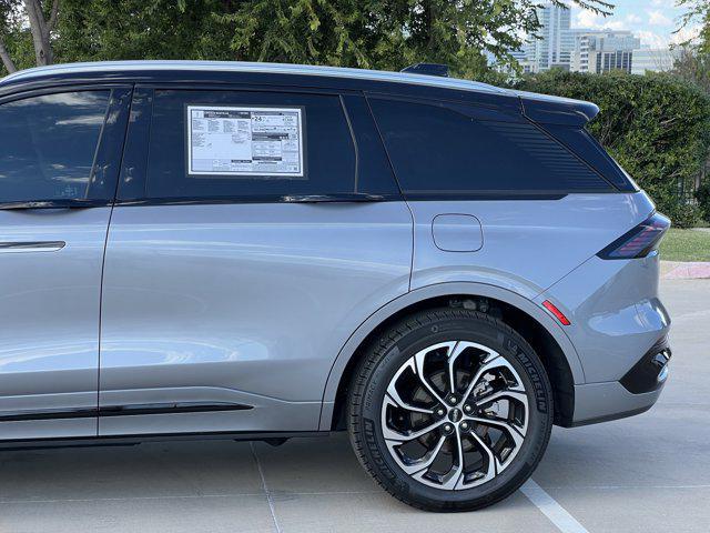 new 2025 Lincoln Nautilus car, priced at $59,957