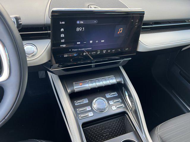 new 2025 Lincoln Nautilus car, priced at $59,957