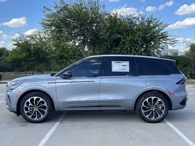new 2025 Lincoln Nautilus car, priced at $59,957