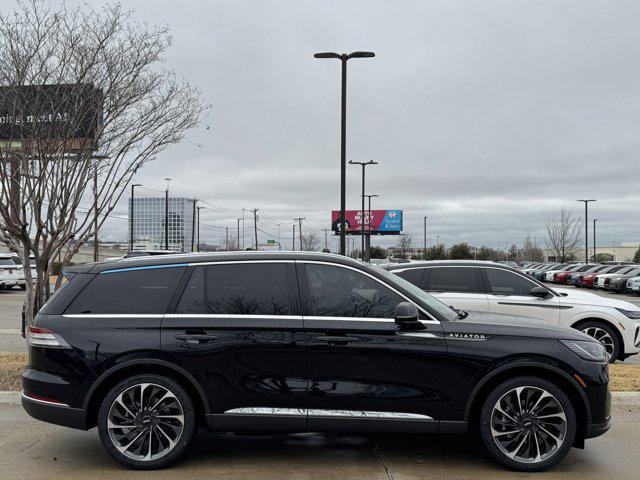 new 2025 Lincoln Aviator car, priced at $81,300