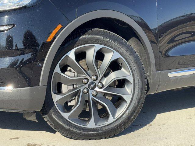 used 2022 Lincoln Nautilus car, priced at $30,499