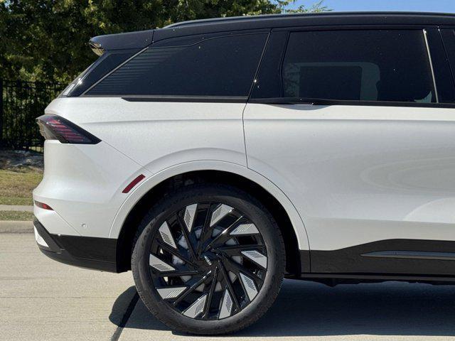 new 2024 Lincoln Nautilus car, priced at $67,392