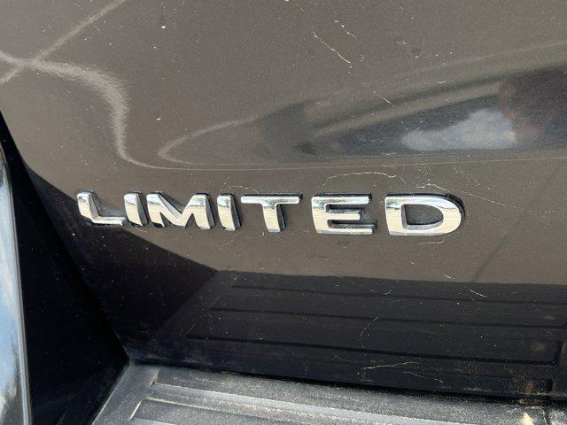 used 2023 Ford Expedition car, priced at $38,999