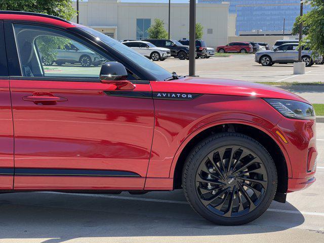 new 2025 Lincoln Aviator car, priced at $66,352