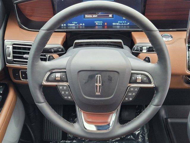 new 2024 Lincoln Navigator car, priced at $102,020