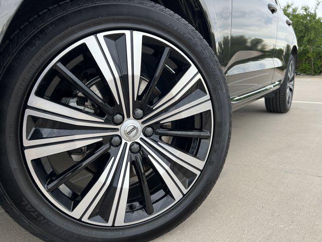 used 2022 Volvo XC60 car, priced at $37,599