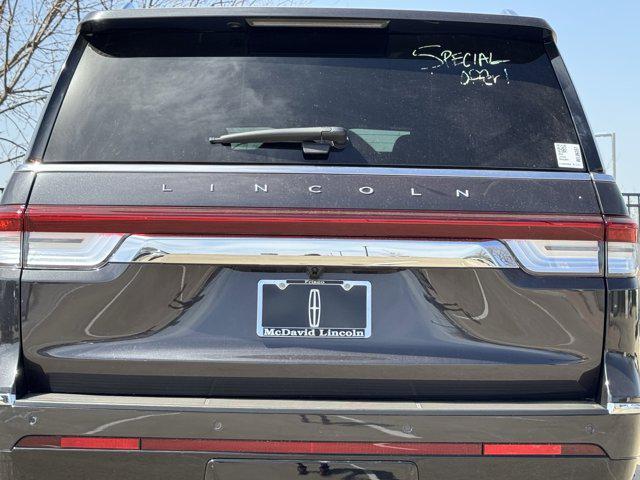 new 2024 Lincoln Navigator car, priced at $92,023