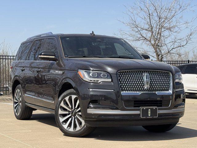 new 2024 Lincoln Navigator car, priced at $92,023
