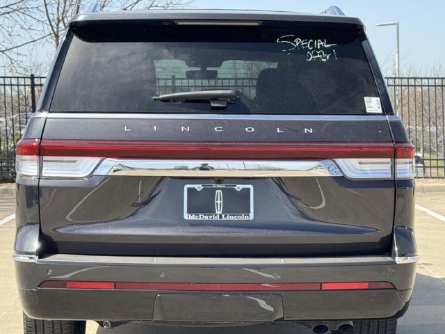 new 2024 Lincoln Navigator car, priced at $92,023