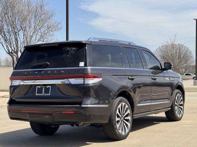 new 2024 Lincoln Navigator car, priced at $92,023