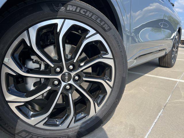 new 2025 Lincoln Nautilus car, priced at $66,701