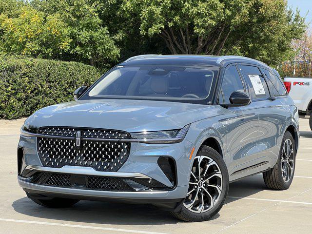 new 2025 Lincoln Nautilus car, priced at $66,701