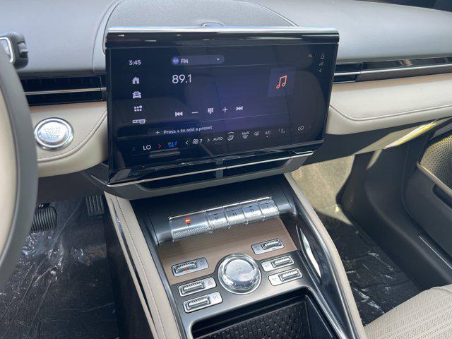 new 2025 Lincoln Nautilus car, priced at $66,701