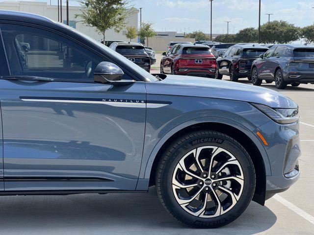 new 2025 Lincoln Nautilus car, priced at $66,701