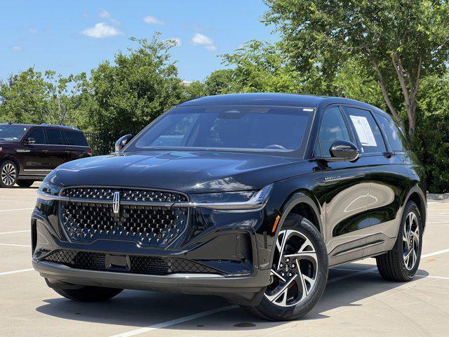 used 2024 Lincoln Nautilus car, priced at $46,499