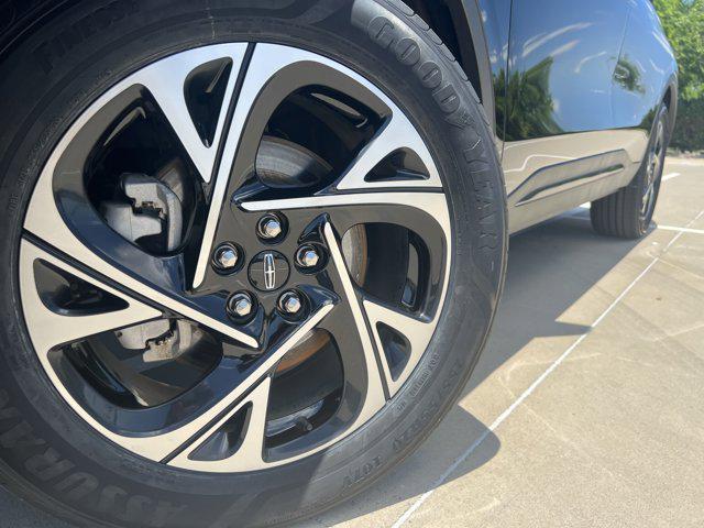 used 2024 Lincoln Nautilus car, priced at $46,499