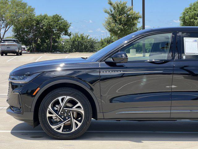 used 2024 Lincoln Nautilus car, priced at $46,499