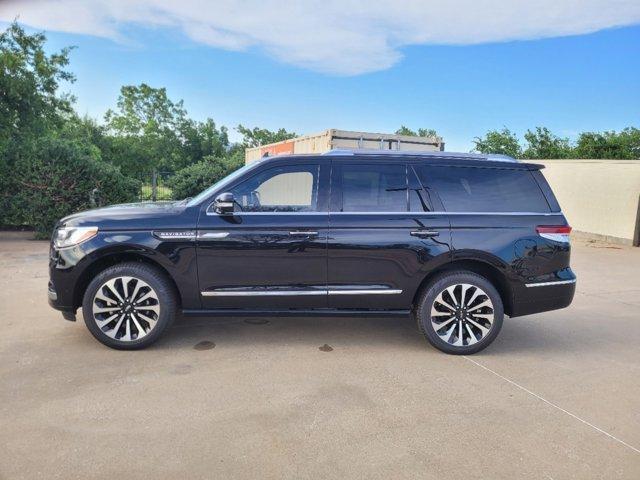 new 2024 Lincoln Navigator car, priced at $100,700