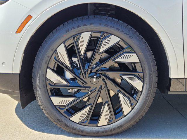 new 2024 Lincoln Nautilus car, priced at $63,043