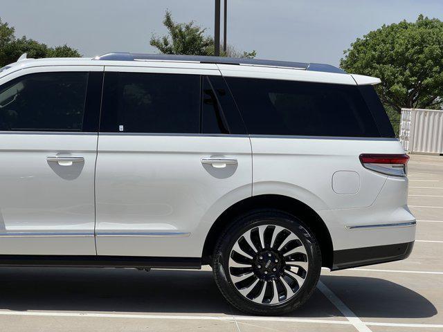 used 2023 Lincoln Navigator car, priced at $73,999