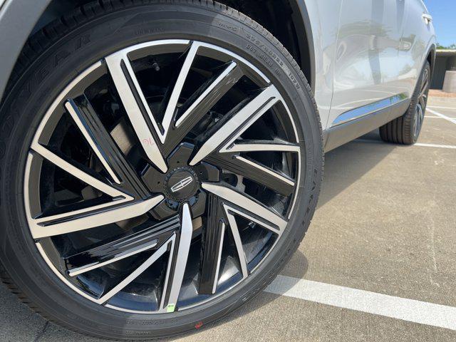 new 2025 Lincoln Aviator car, priced at $72,419