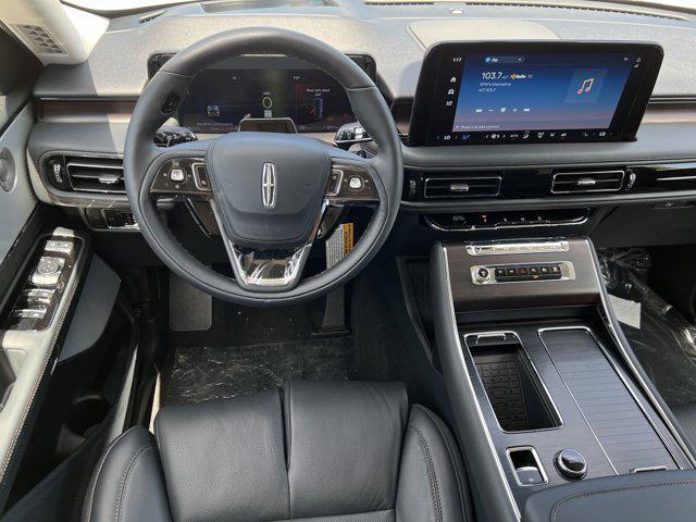 new 2025 Lincoln Aviator car, priced at $72,419