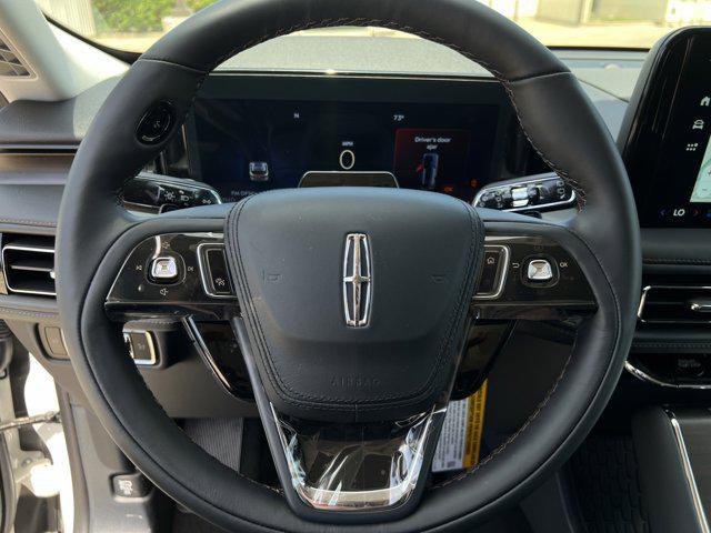 new 2025 Lincoln Aviator car, priced at $72,419