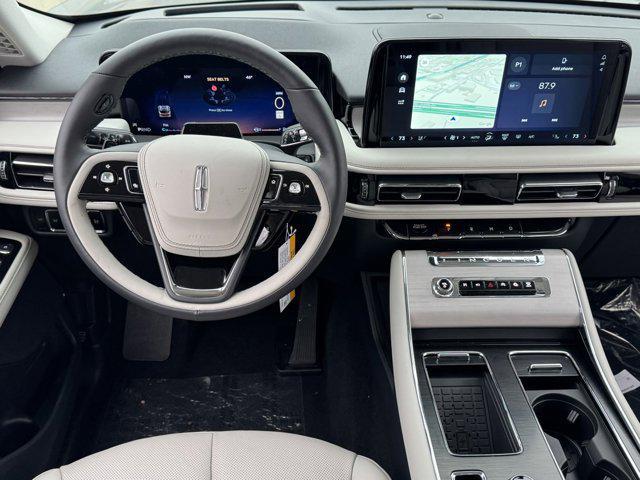 new 2025 Lincoln Aviator car, priced at $66,682