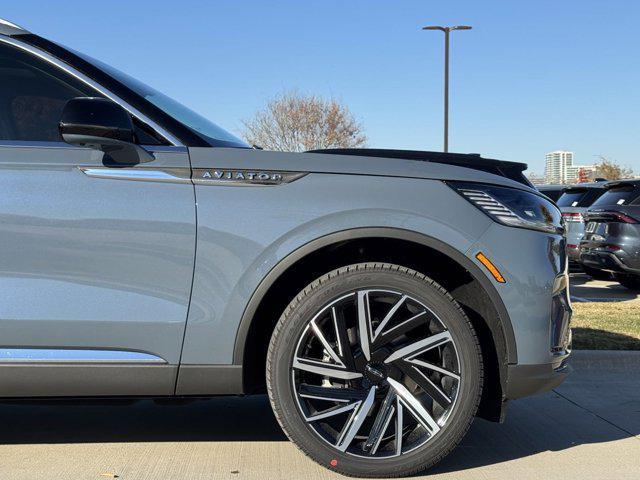 new 2025 Lincoln Aviator car, priced at $80,550