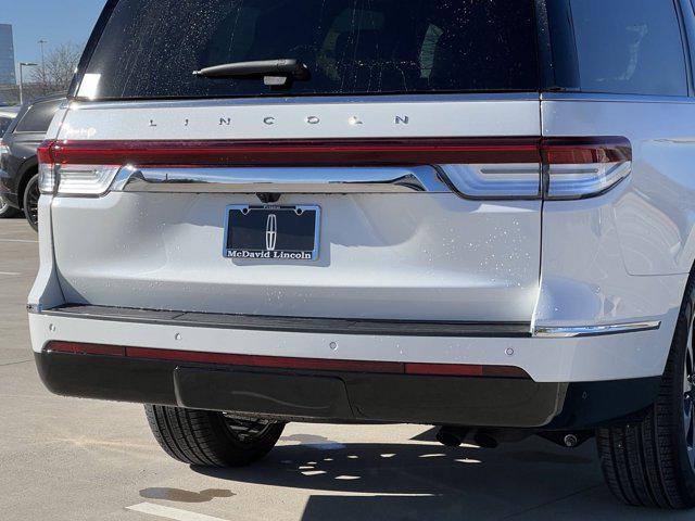 new 2024 Lincoln Navigator car, priced at $101,802