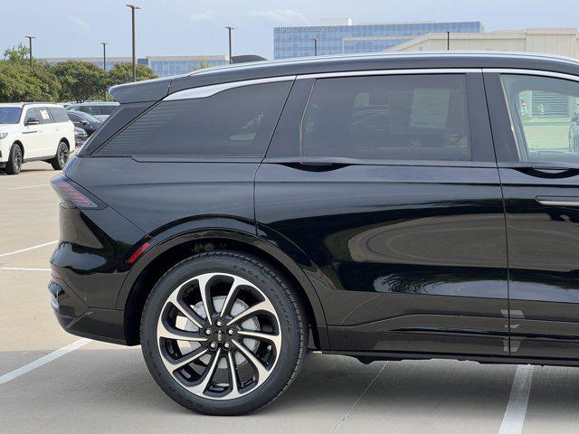 new 2025 Lincoln Nautilus car, priced at $77,645