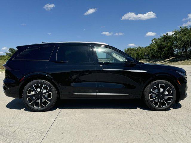 new 2024 Lincoln Nautilus car, priced at $64,176