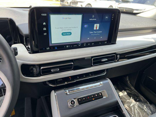 new 2025 Lincoln Aviator car, priced at $62,870
