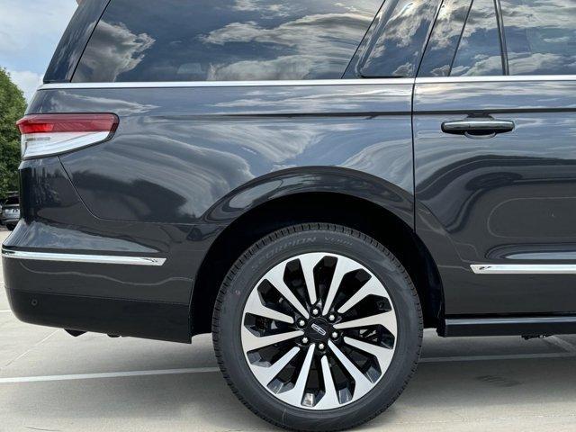 new 2024 Lincoln Navigator car, priced at $104,664