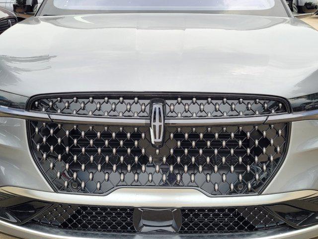 new 2024 Lincoln Nautilus car, priced at $76,595