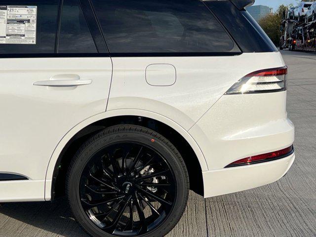 new 2025 Lincoln Aviator car, priced at $78,750