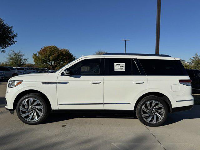 new 2024 Lincoln Navigator car, priced at $98,023