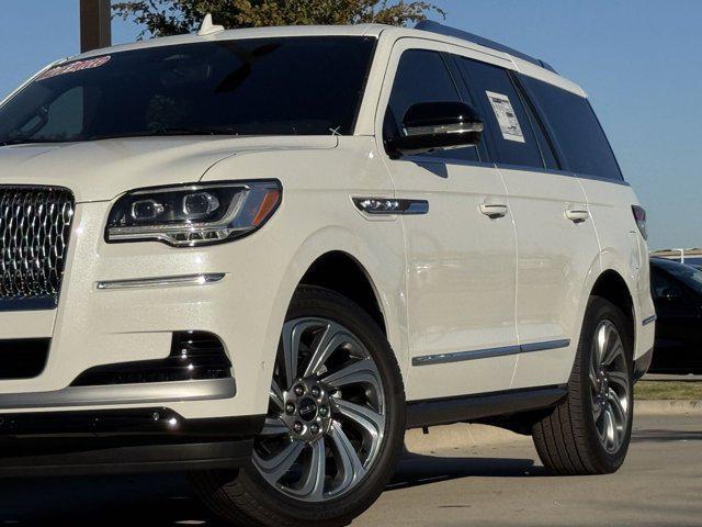 new 2024 Lincoln Navigator car, priced at $98,023