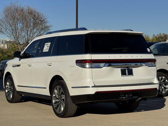 new 2024 Lincoln Navigator car, priced at $98,023