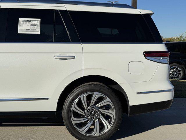 new 2024 Lincoln Navigator car, priced at $98,023