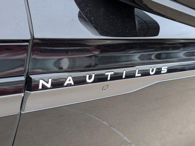 new 2025 Lincoln Nautilus car, priced at $71,160