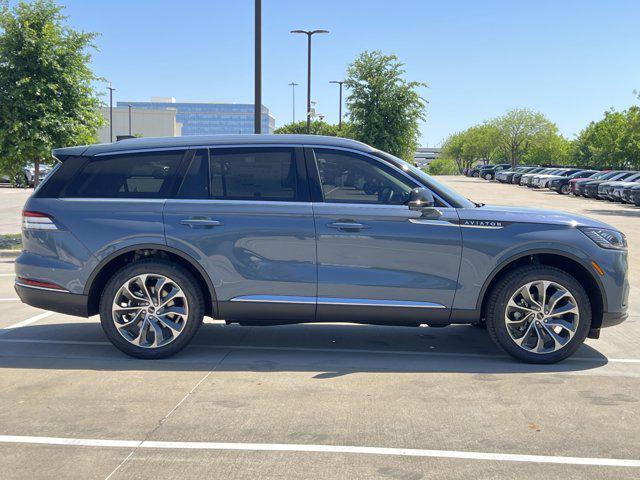 new 2025 Lincoln Aviator car, priced at $64,397